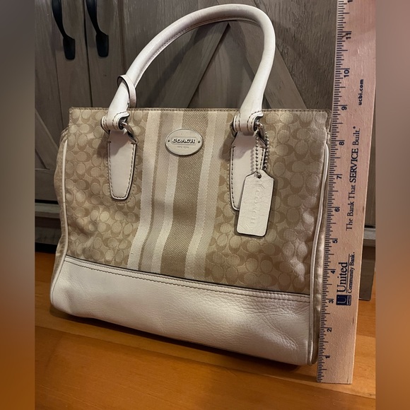 Coach Signature Stripe Candace Carry All Handbag purse - Picture 4 of 12